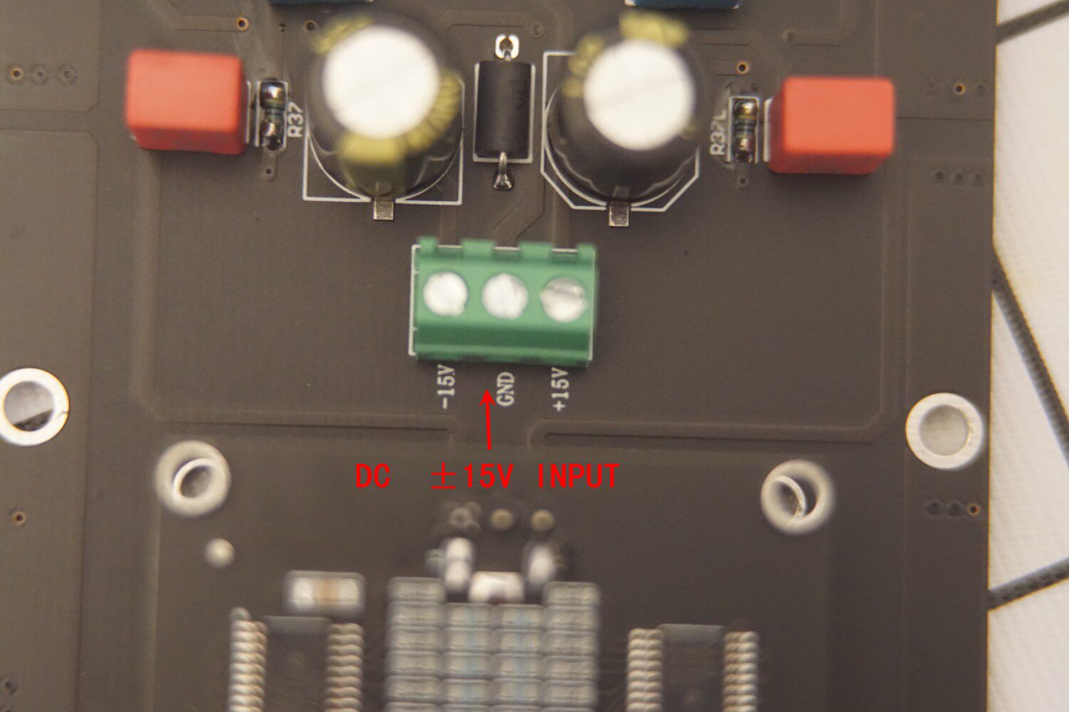 R2R Discrete Resistive Ladder  - огляд і ціна R2R Ladder Dac 24Bit