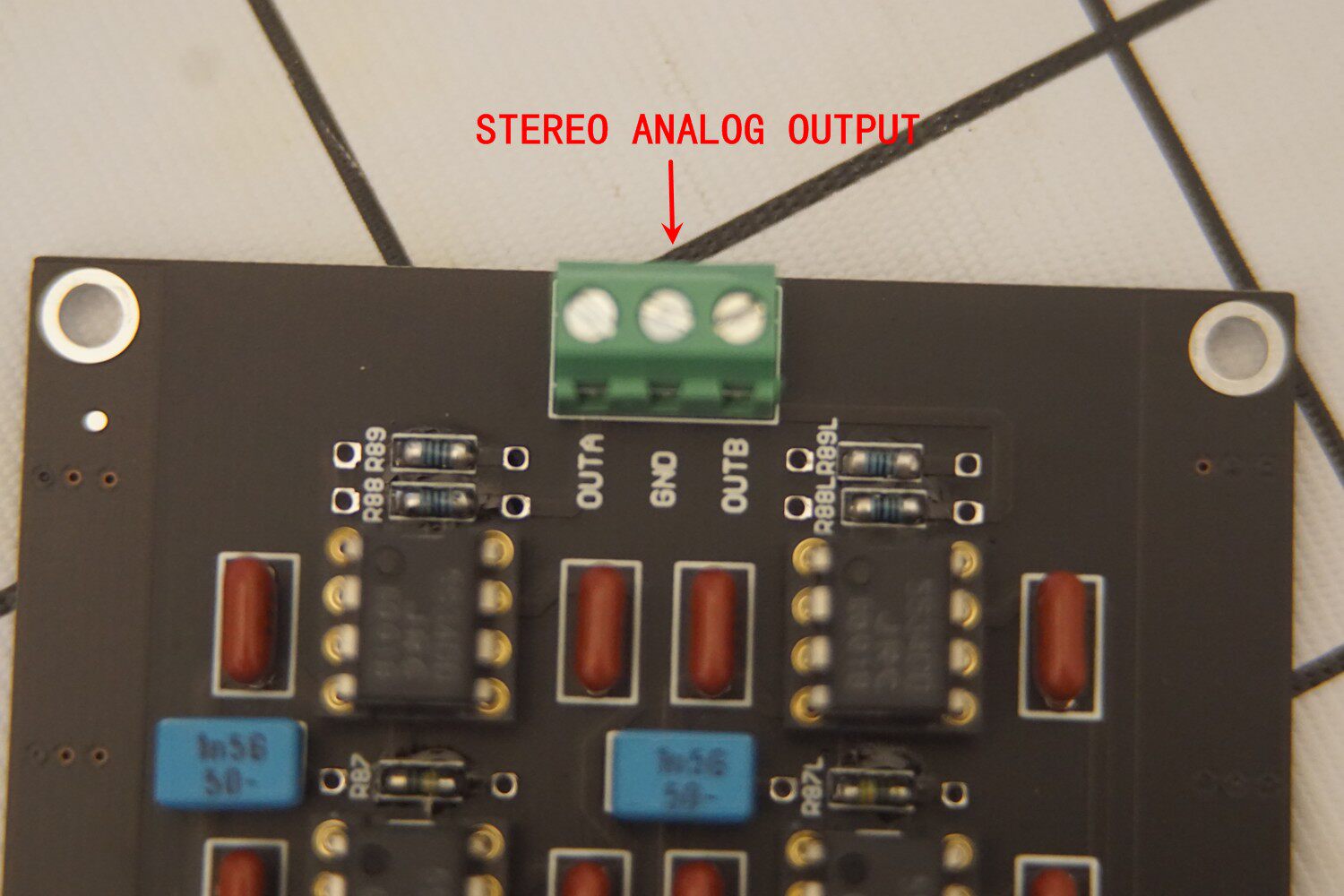 R2R Discrete Resistive Ladder  - огляд і ціна R2R Ladder Dac 24Bit