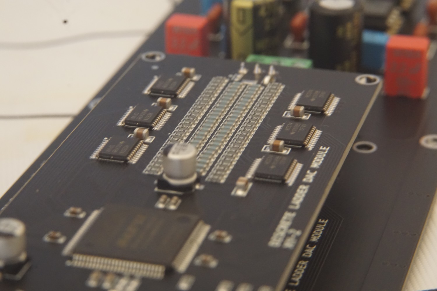R2R Discrete Resistive Ladder  - огляд і ціна R2R Ladder Dac 24Bit